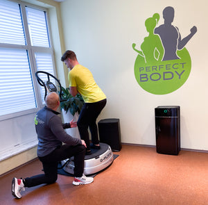 Einsatz eines ProActiveAir IO+ in Schwarz im Fitness Studio Perfect Body